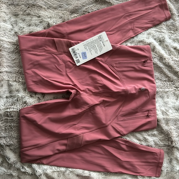 Lululemon legging lot size 2-4 new - Picture 3 of 4